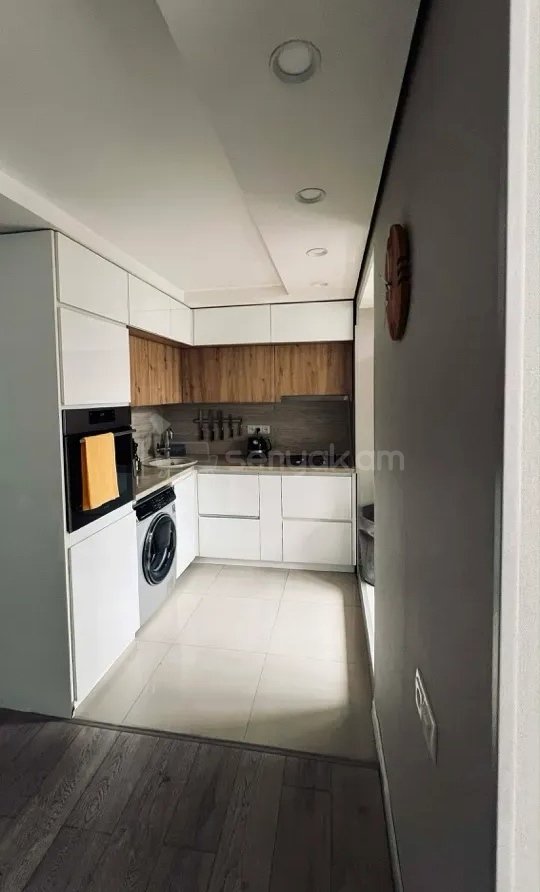 3 Սենյականոց Բնակարան, 74քմ, 3/5 հարկ, Դիզայներական Վերանորոգված