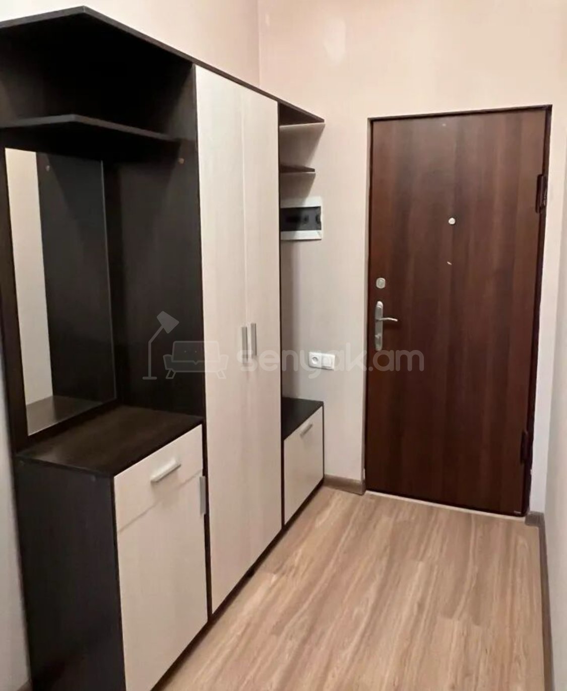 3 Սենյականոց Բնակարան Նորակառույցում, 75քմ, 2/16 հարկ, Կապիտալ Վերանորոգված