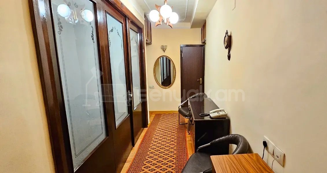 3 Սենյականոց Բնակարան, 68քմ, 3/8 հարկ, Նորմալ Վիճակում