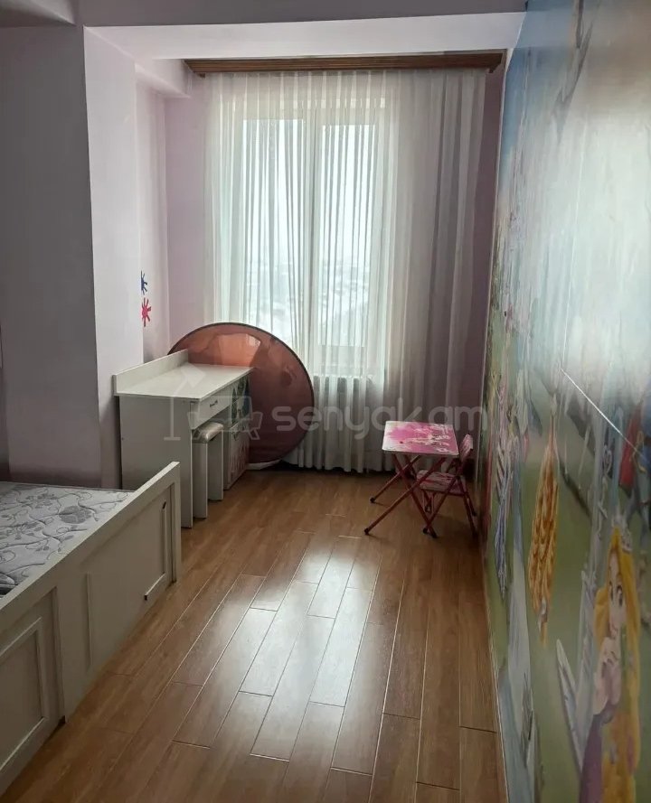 3 Սենյականոց Բնակարան Նորակառույցում, 120քմ, 6/13 հարկ, Կապիտալ Վերանորոգված