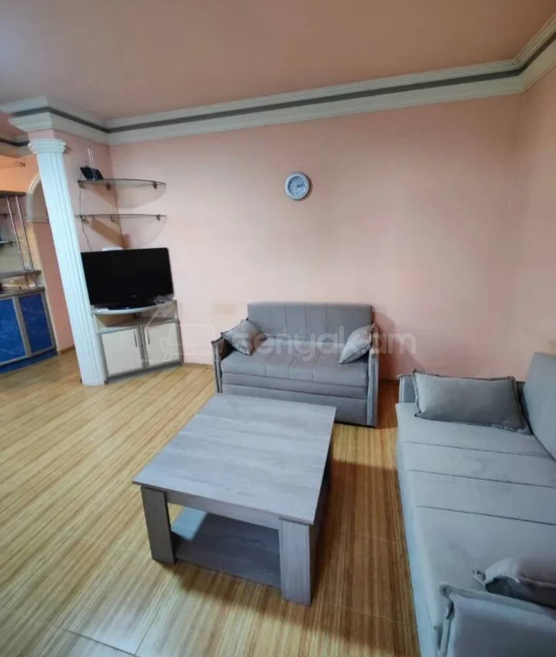 2 Սենյականոց Բնակարան, 42քմ, 2/9 հարկ, Կապիտալ Վերանորոգված, Կահավորված, Արևկող