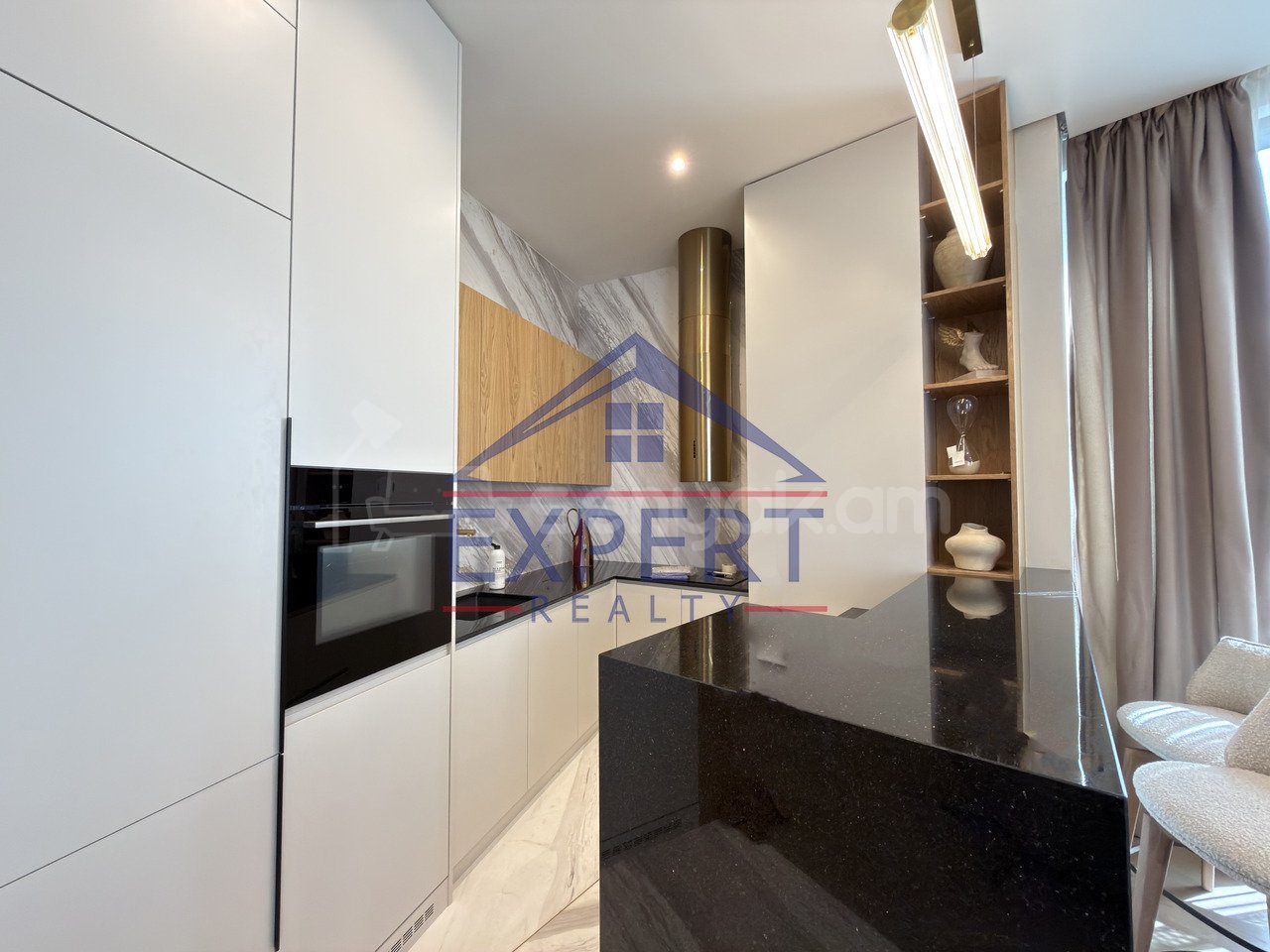 3 Սենյականոց Բնակարան Նորակառույցում, 114քմ, 4/6 հարկ, Դիզայներական Վերանորոգված, Կահավորված, Արևկող