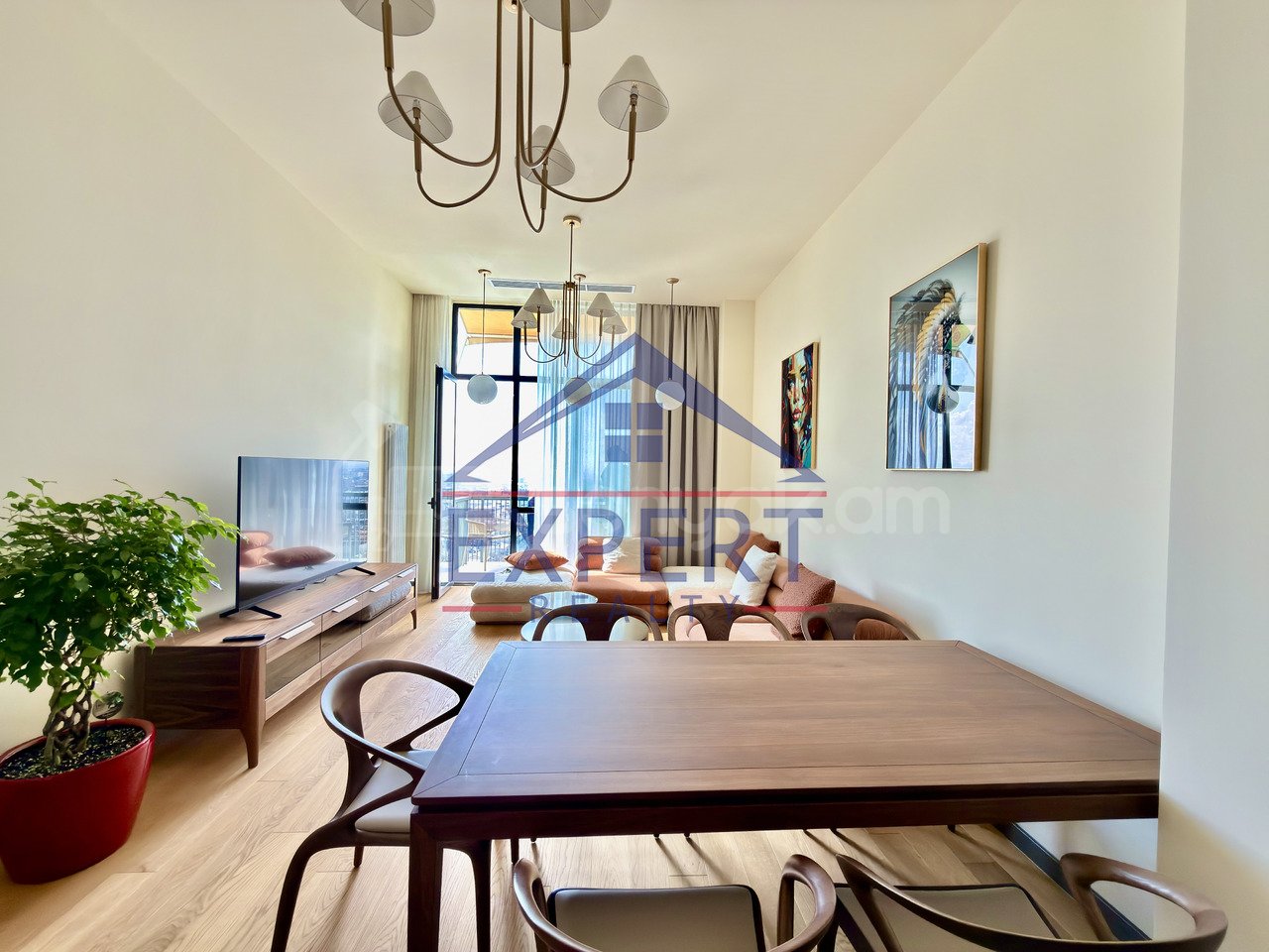 3 Սենյականոց Բնակարան Նորակառույցում, 76քմ, 15/16 հարկ, Դիզայներական Վերանորոգված