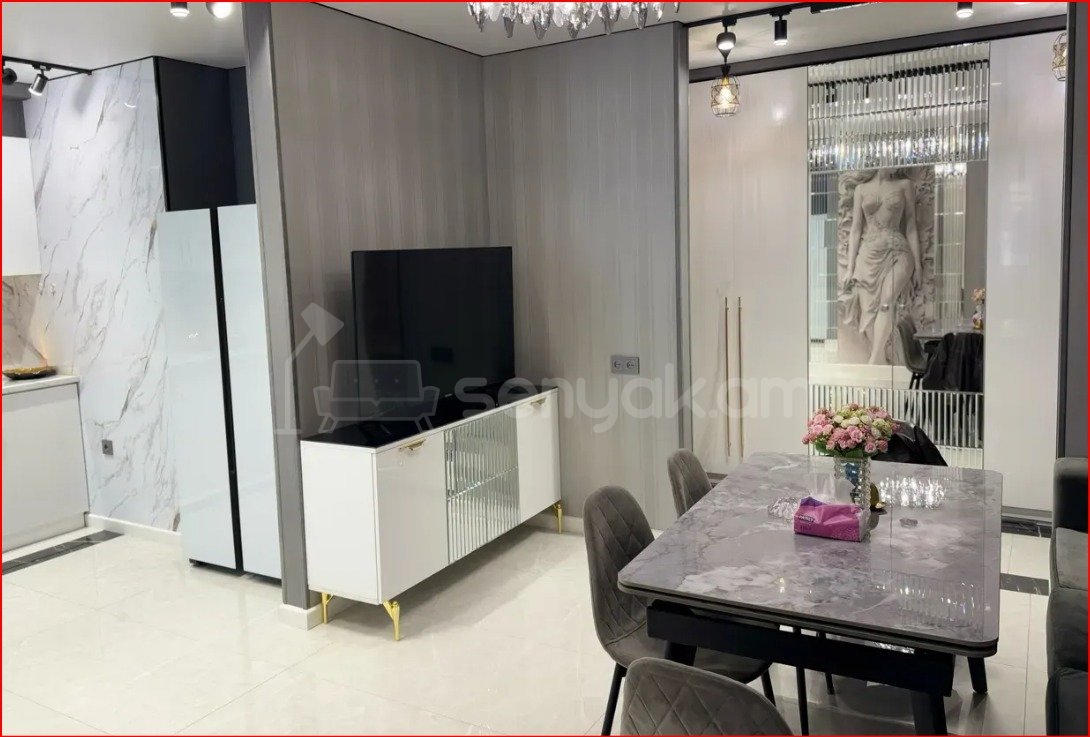 3 Սենյականոց Բնակարան, 80քմ, 1/11 հարկ, Դիզայներական Վերանորոգված, Կահավորված, Արևկող