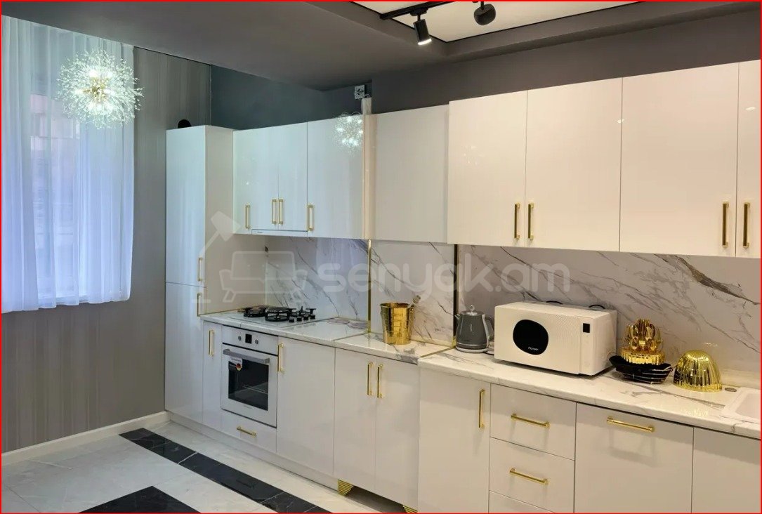 3 Սենյականոց Բնակարան, 80քմ, 1/11 հարկ, Դիզայներական Վերանորոգված, Կահավորված, Արևկող