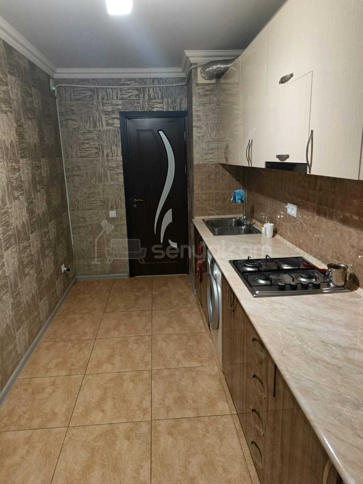 3 Սենյականոց Բնակարան, 90քմ, 8/14 հարկ, Կապիտալ Վերանորոգված, Կահավորված, Արևկող