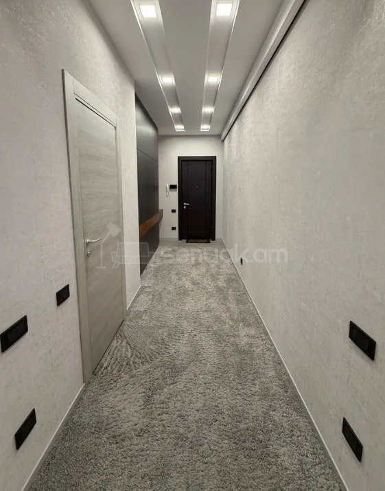 2 Սենյականոց Բնակարան Նորակառույցում, 64քմ, 2/12 հարկ, Դիզայներական Վերանորոգված, Կահավորված, Արևկող