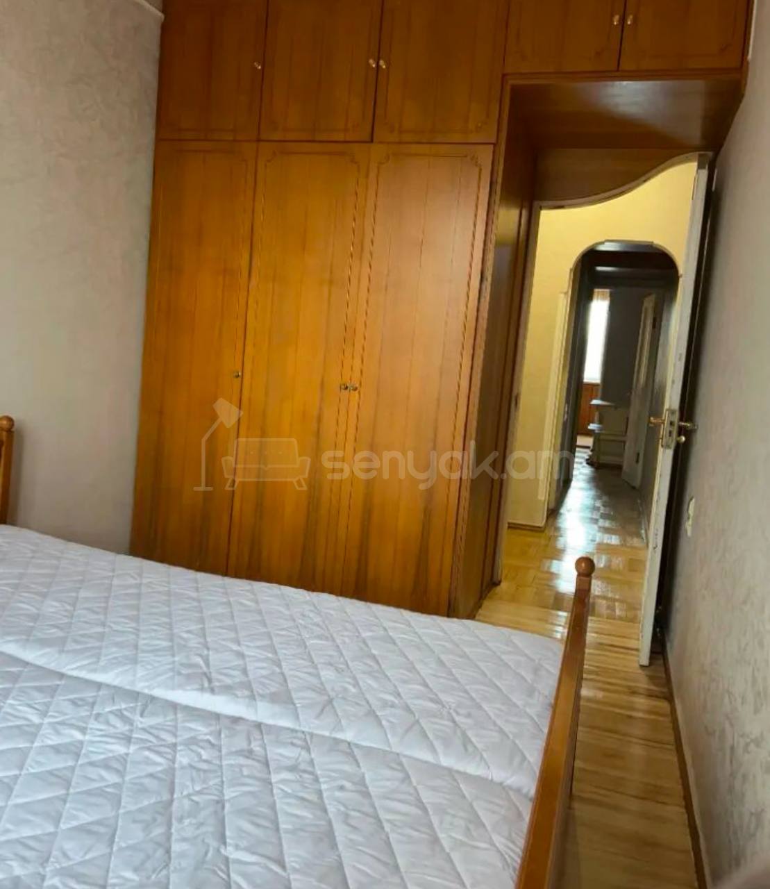 3 Սենյականոց Բնակարան Քարե Շենքում, 74քմ, 4/5 հարկ, Կոսմետիկ Վերանորոգված, Կահավորված