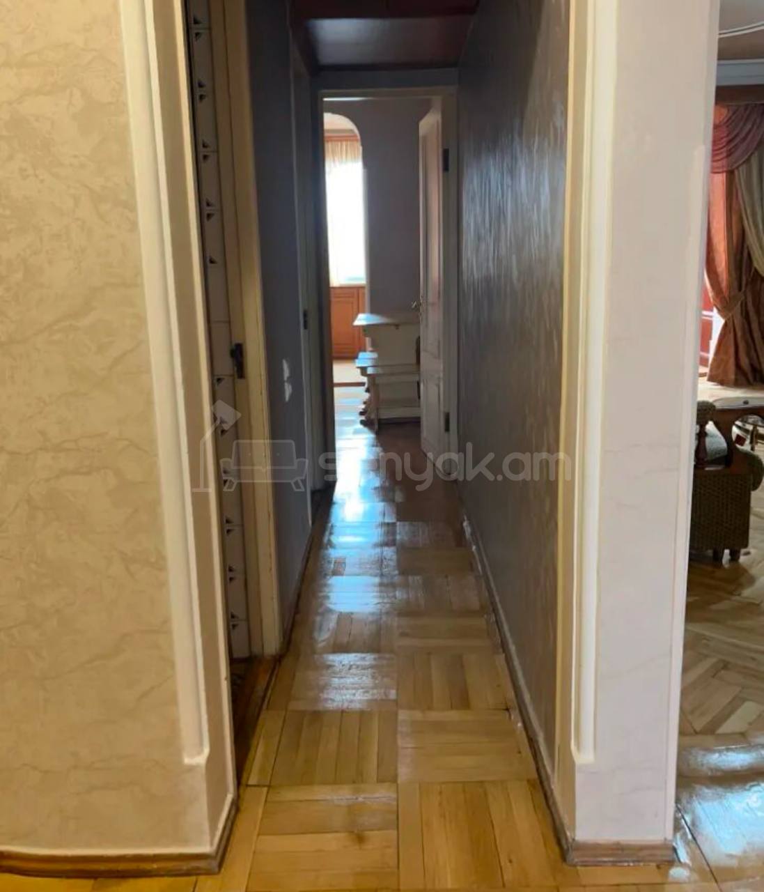 3 Սենյականոց Բնակարան Քարե Շենքում, 74քմ, 4/5 հարկ, Կոսմետիկ Վերանորոգված, Կահավորված