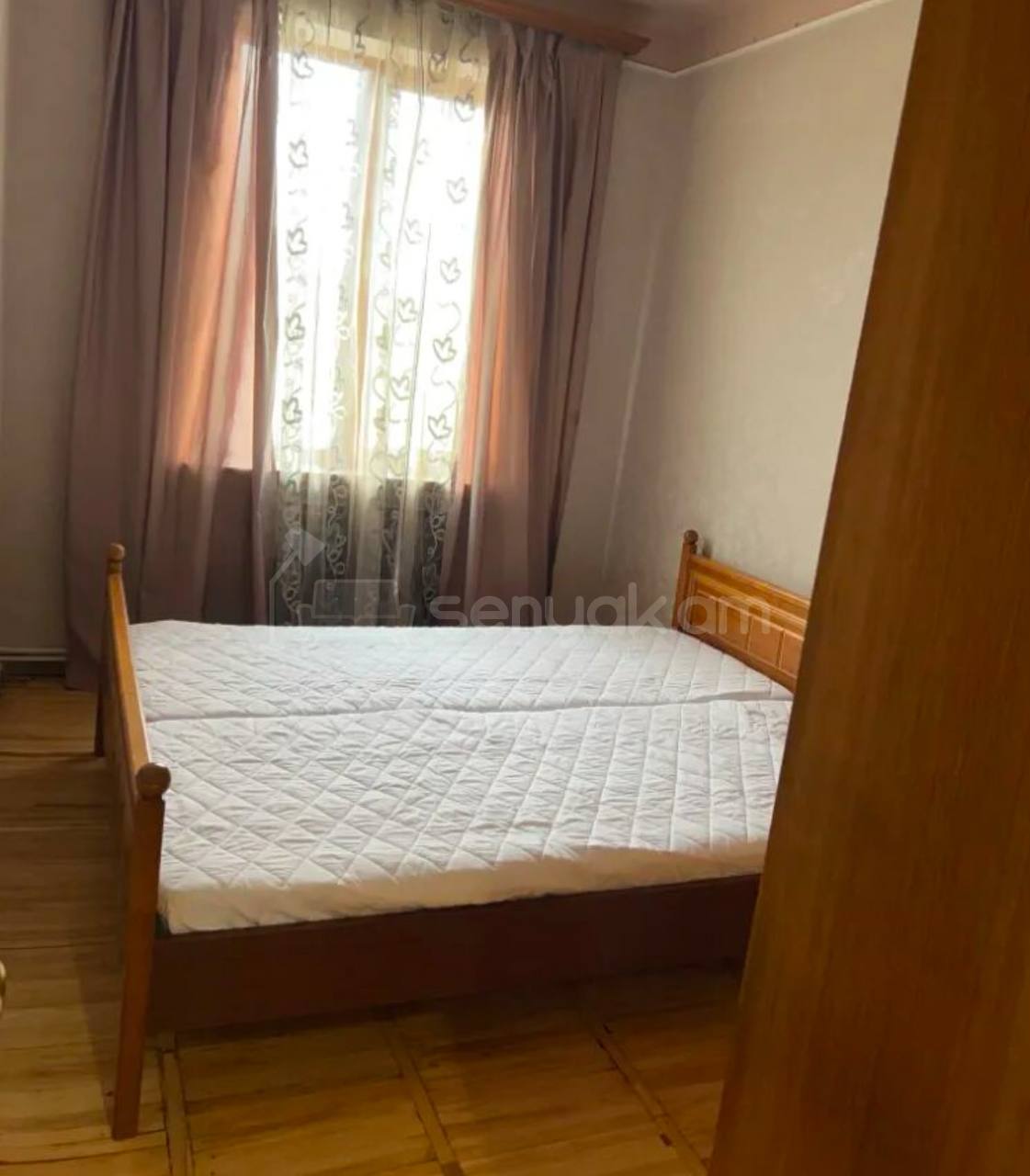 3 Սենյականոց Բնակարան Քարե Շենքում, 74քմ, 4/5 հարկ, Կոսմետիկ Վերանորոգված, Կահավորված