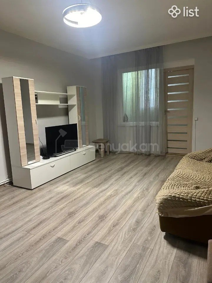 2 Սենյականոց Բնակարան, 55քմ, 3/9 հարկ, Կապիտալ Վերանորոգված, Կահավորված, Արևկող