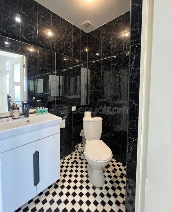 2 Սենյականոց Բնակարան Նորակառույցում, 70քմ, 9/22 հարկ, Դիզայներական Վերանորոգված, Կահավորված, Արևկող