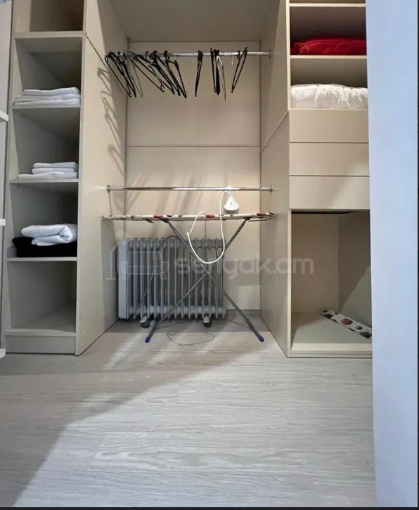 2 Սենյականոց Բնակարան Նորակառույցում, 70քմ, 9/22 հարկ, Դիզայներական Վերանորոգված, Կահավորված, Արևկող