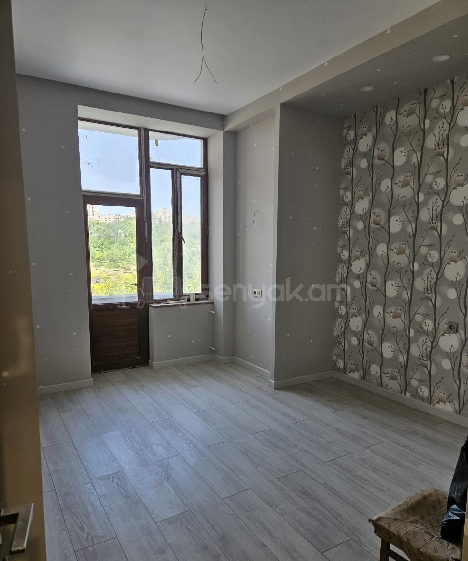 3 Սենյականոց Բնակարան Նորակառույցում, 96քմ, 4/9 հարկ, Դիզայներական Վերանորոգված