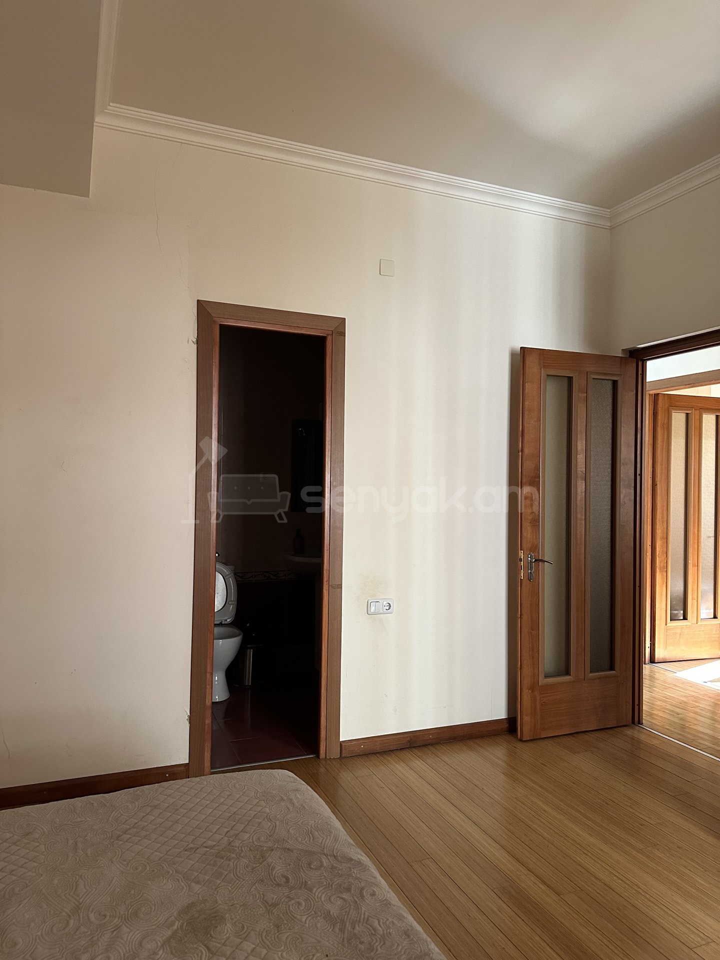 4 Սենյականոց Բնակարան Նորակառույցում, 162քմ, 3/7 հարկ, Կապիտալ Վերանորոգված