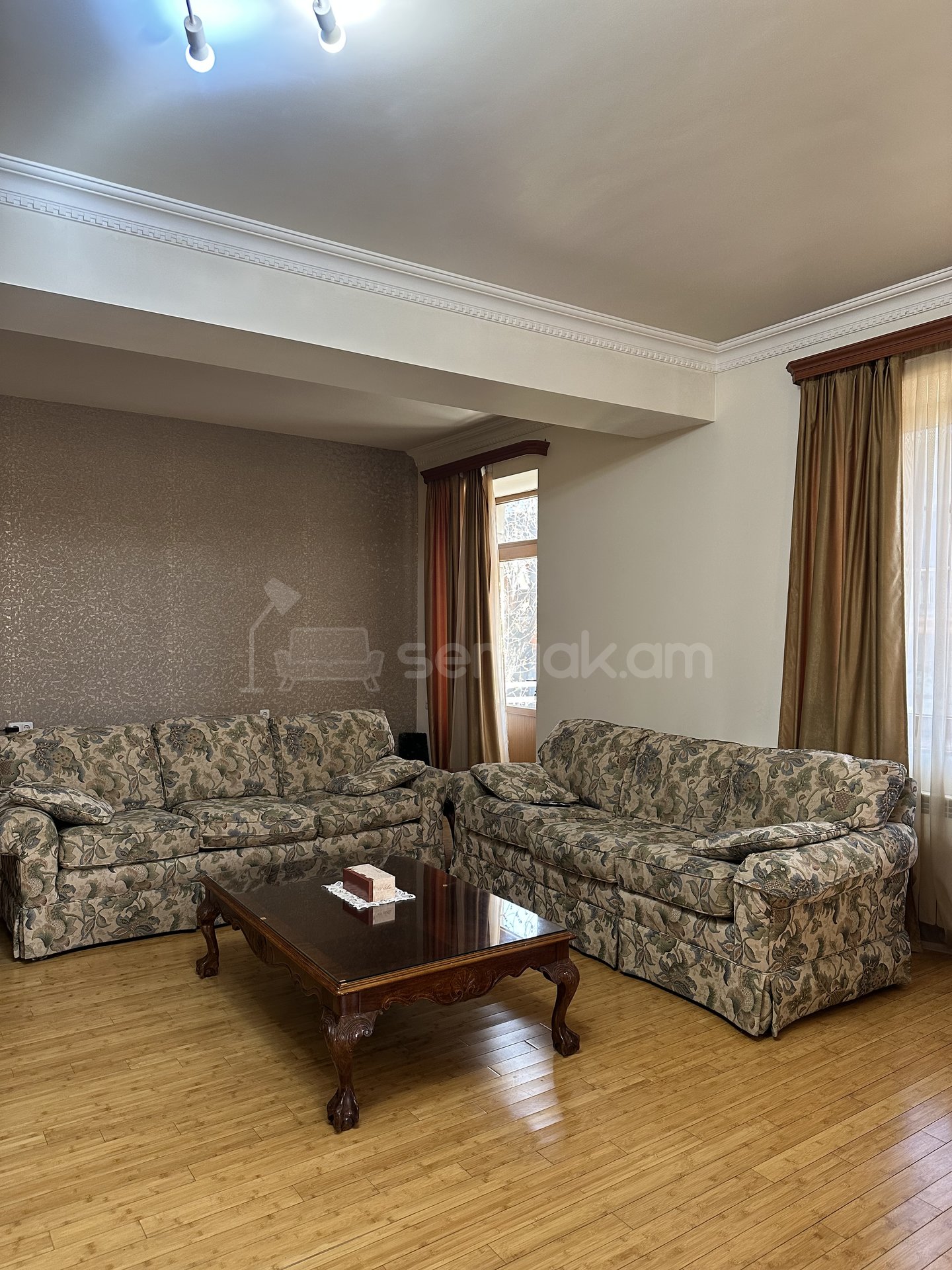 4 Սենյականոց Բնակարան Նորակառույցում, 162քմ, 3/7 հարկ, Կապիտալ Վերանորոգված