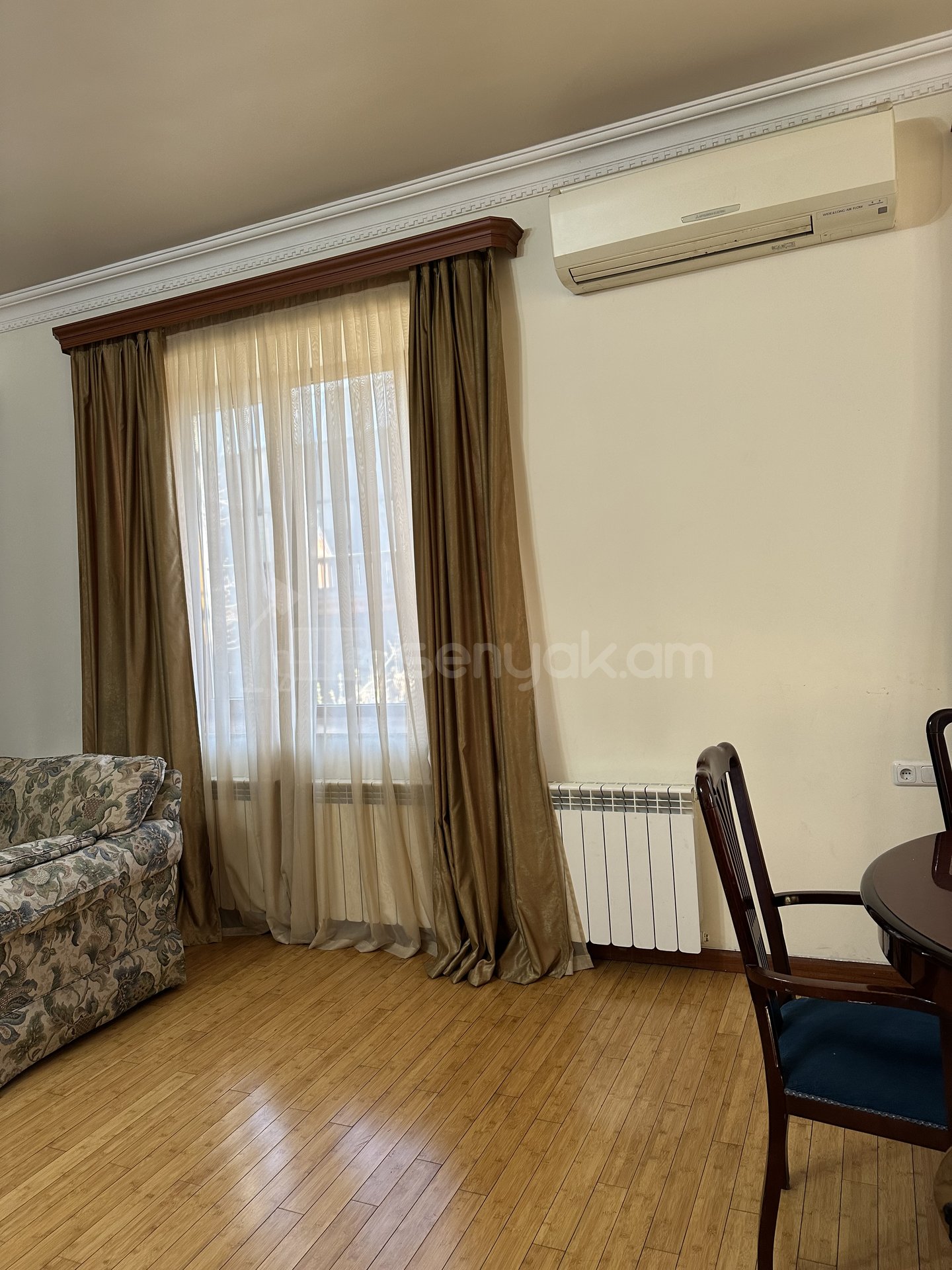 4 Սենյականոց Բնակարան Նորակառույցում, 162քմ, 3/7 հարկ, Կապիտալ Վերանորոգված