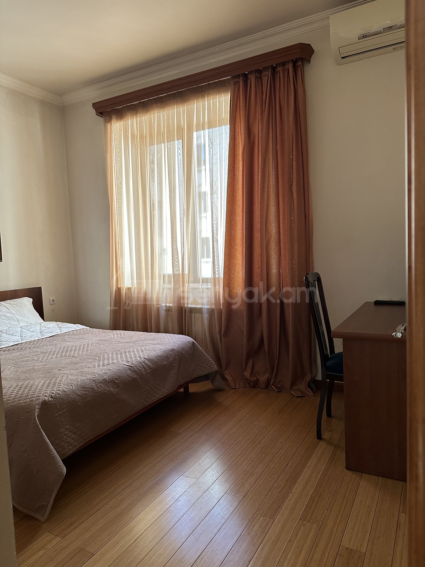 4 Սենյականոց Բնակարան Նորակառույցում, 162քմ, 3/7 հարկ, Կապիտալ Վերանորոգված