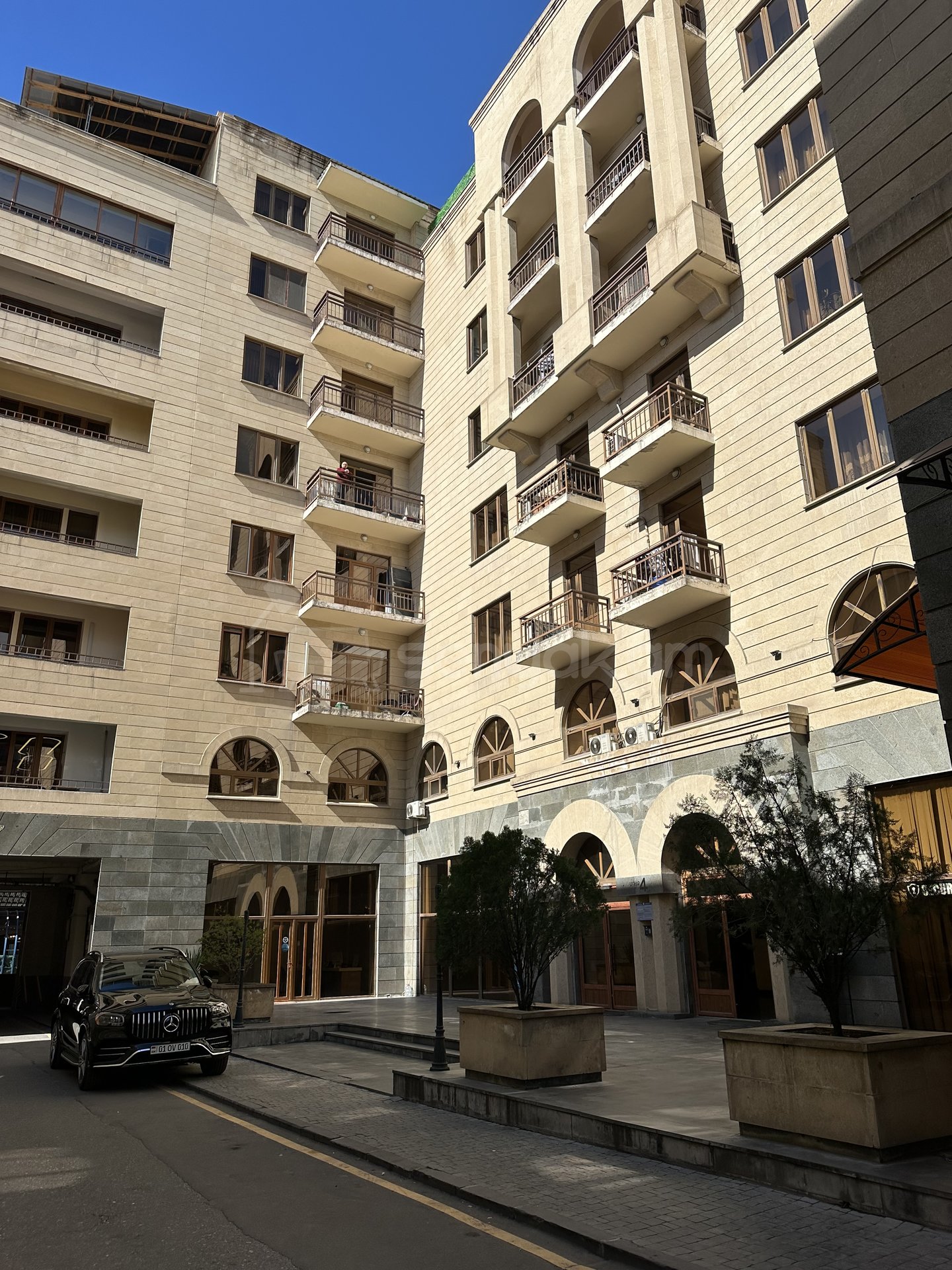 4 Սենյականոց Բնակարան Նորակառույցում, 162քմ, 3/7 հարկ, Կապիտալ Վերանորոգված