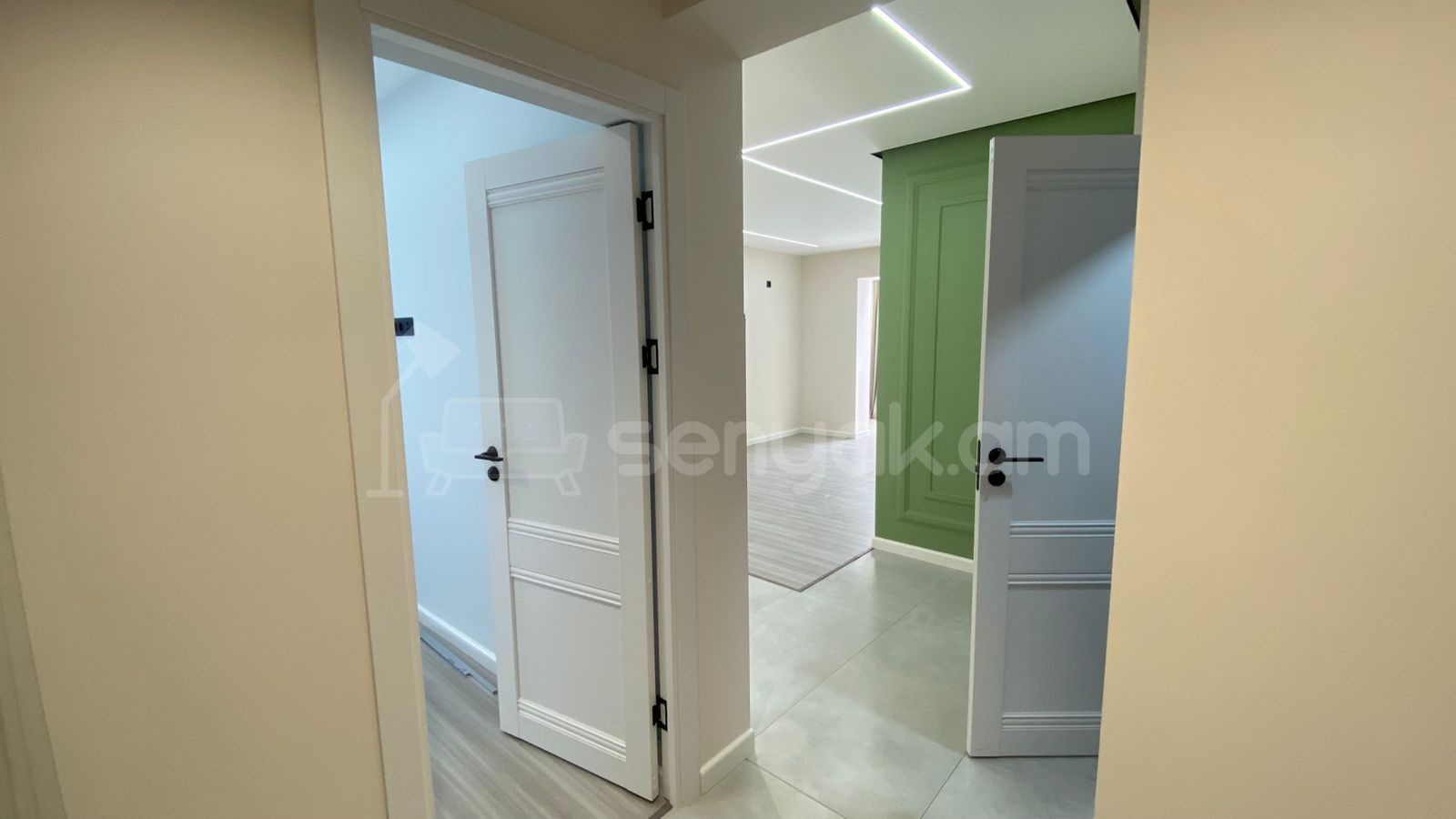 2 Սենյականոց Բնակարան, 44քմ, 9/9 հարկ, Դիզայներական Վերանորոգված