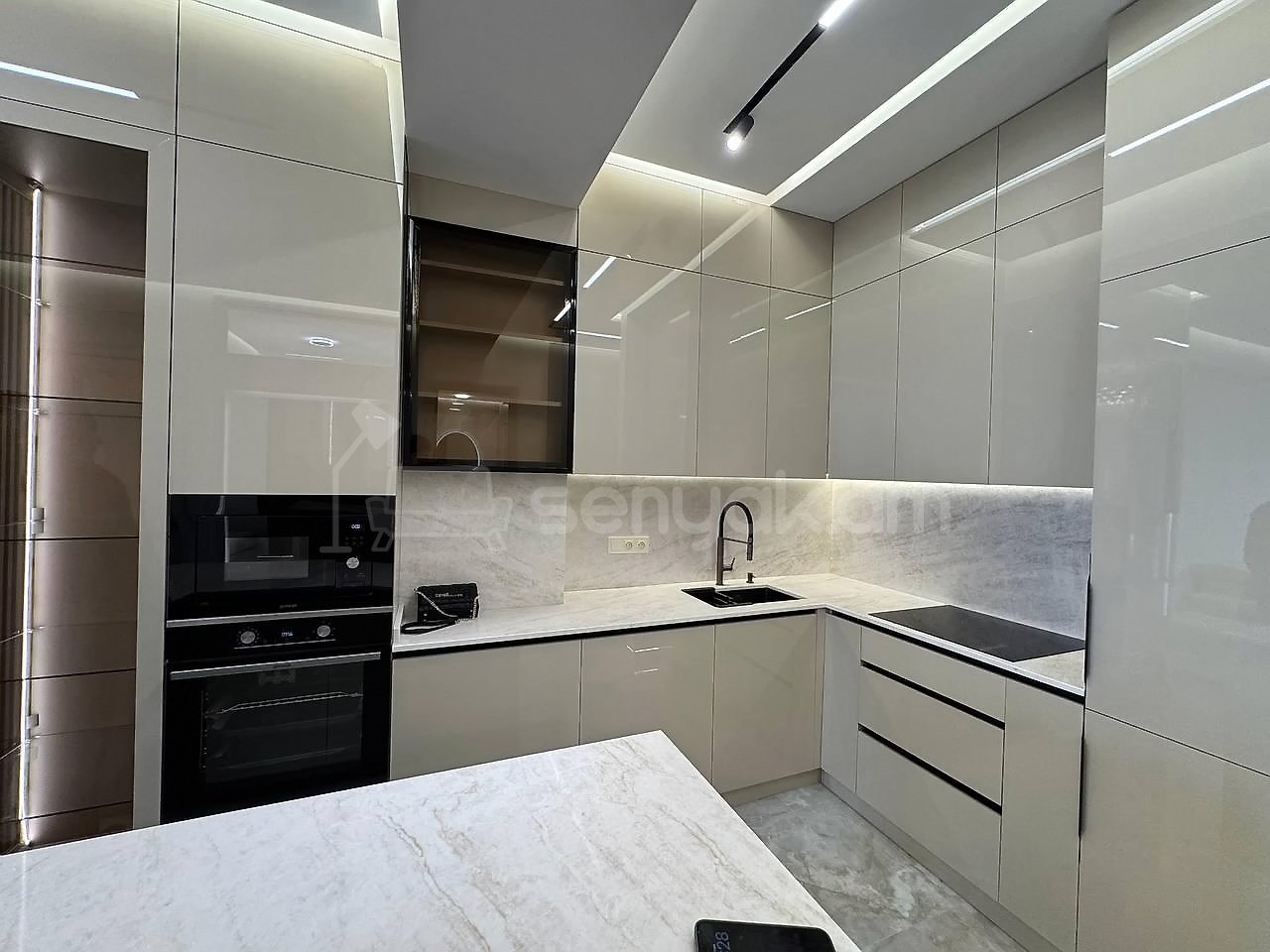 2 Սենյականոց Բնակարան Նորակառույցում, 71քմ, 10/18 հարկ, Դիզայներական Վերանորոգված