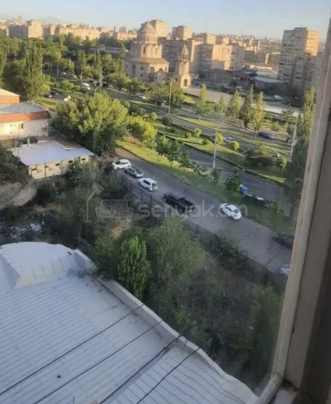 2 Սենյականոց Բնակարան, 44քմ, 9/9 հարկ, Կոսմետիկ Վերանորոգված