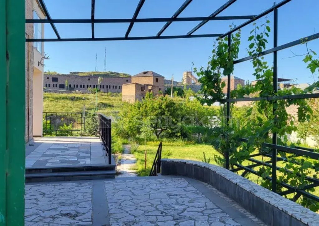 7 Սենյականոց Սեփական Տուն, 210քմ, Կապիտալ Վերանորոգված