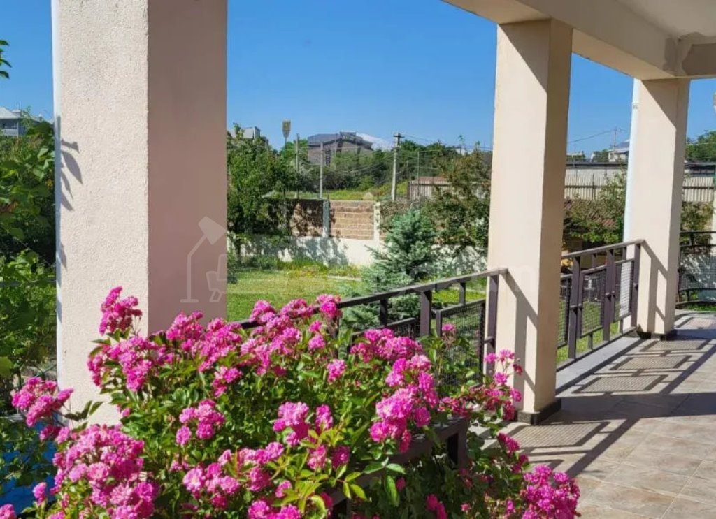 7 Սենյականոց Սեփական Տուն, 210քմ, Կապիտալ Վերանորոգված