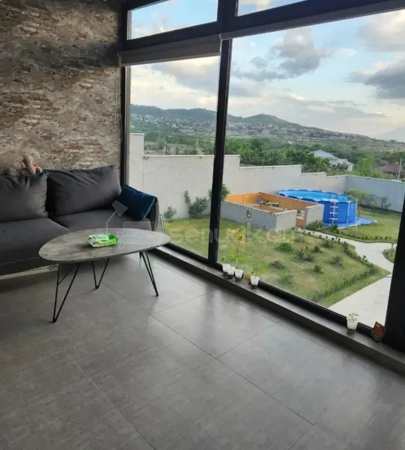 5 Սենյականոց Սեփական Տուն, 205քմ, Դիզայներական Վերանորոգված, Ավտոտնակով