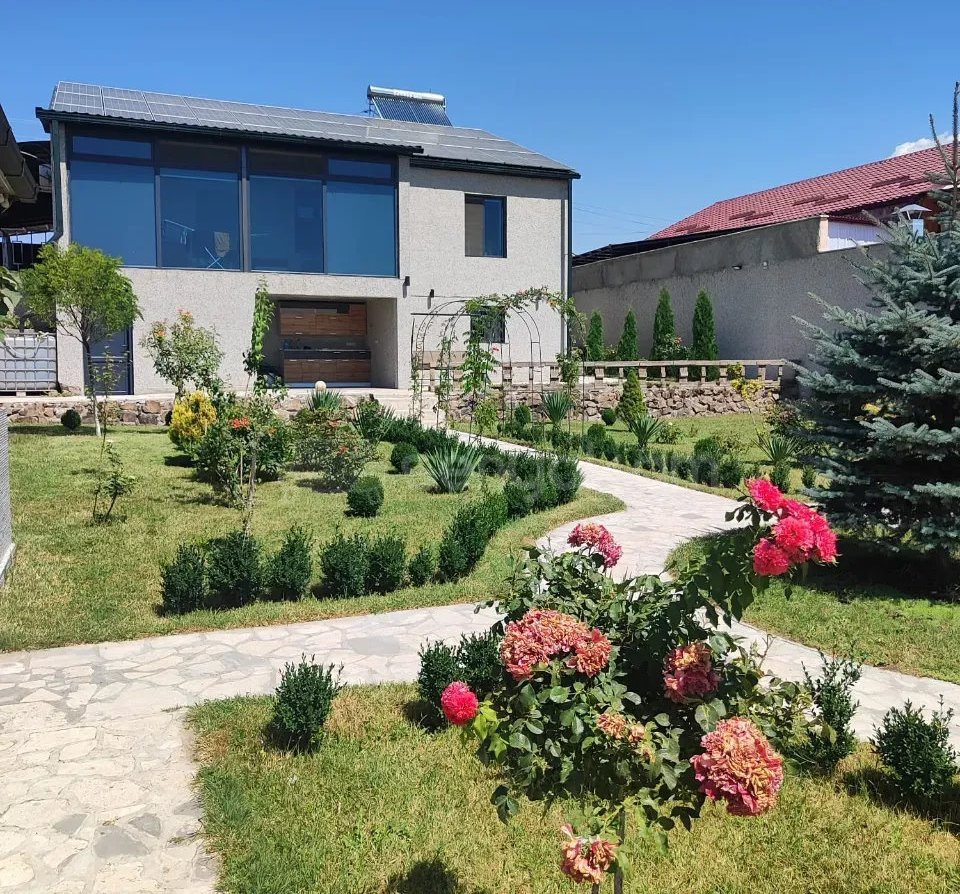 5 Սենյականոց Սեփական Տուն, 205քմ, Դիզայներական Վերանորոգված, Ավտոտնակով