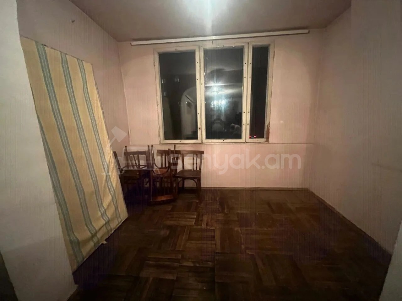 2 Սենյականոց Բնակարան, 50քմ, 3/5 հարկ, Պետական Վիճակում