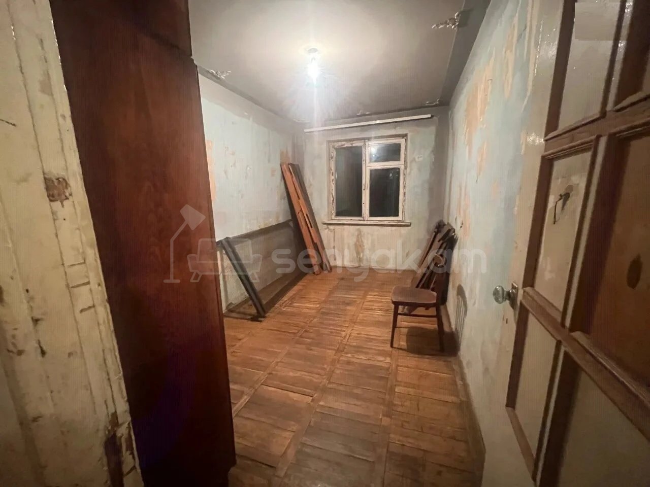 2 Սենյականոց Բնակարան, 50քմ, 3/5 հարկ, Պետական Վիճակում