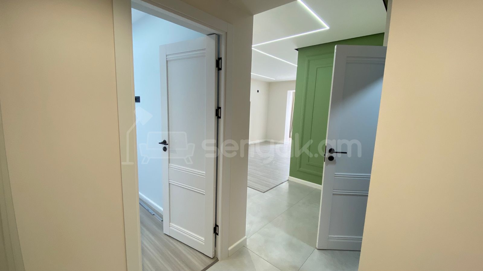 2 Սենյականոց Բնակարան, 44քմ, 9/9 հարկ, Կապիտալ Վերանորոգված