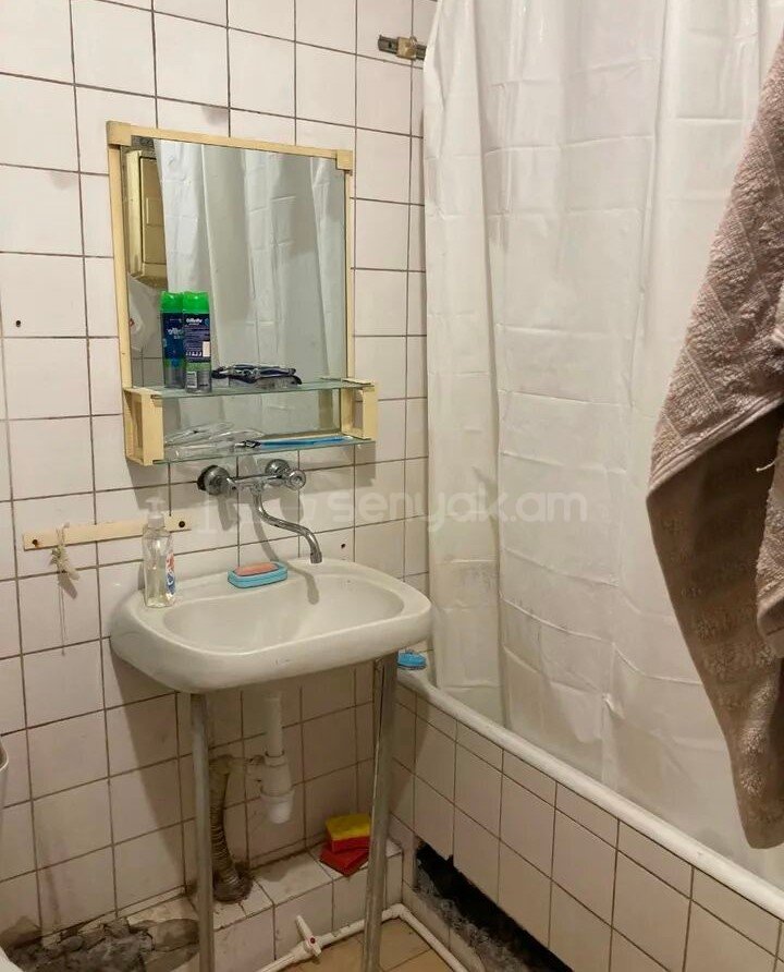 2 Սենյականոց Բնակարան, 69քմ, 8/12 հարկ, Նորմալ Վիճակում