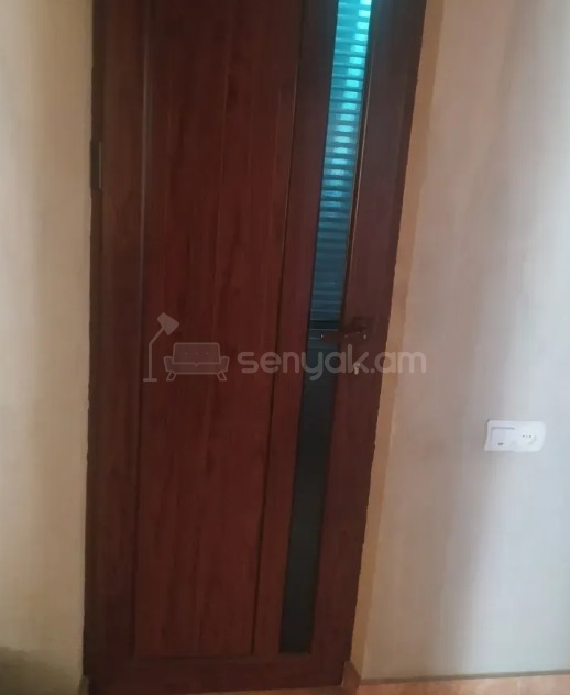 3 Սենյականոց Բնակարան, 78քմ, 1/9 հարկ, Նորմալ Վիճակում