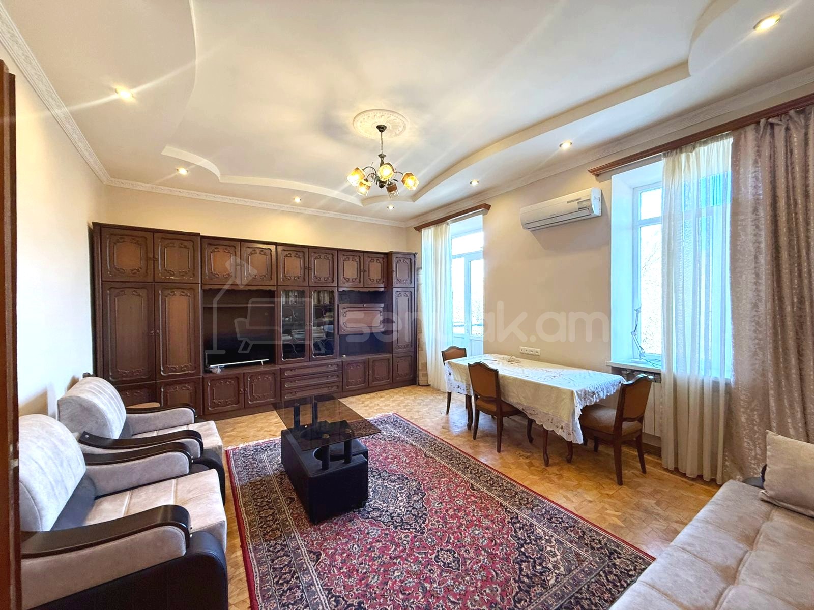 3 Սենյականոց Բնակարան Քարե Շենքում, 78քմ, 3/5 հարկ, Կապիտալ Վերանորոգված, Կահավորված, Արևկող