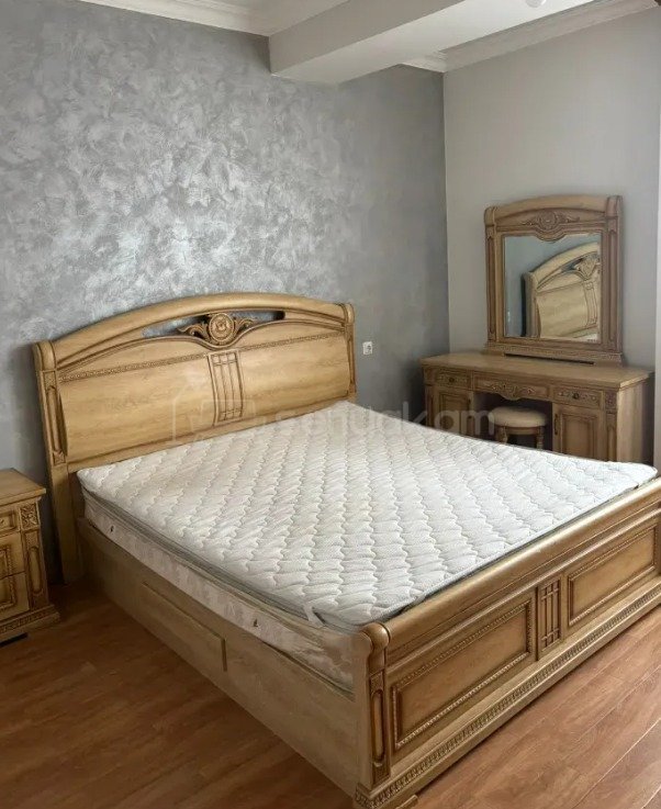 3 Սենյականոց Բնակարան, 120քմ, 6/13 հարկ, Կապիտալ Վերանորոգված, Կահավորված, Արևկող