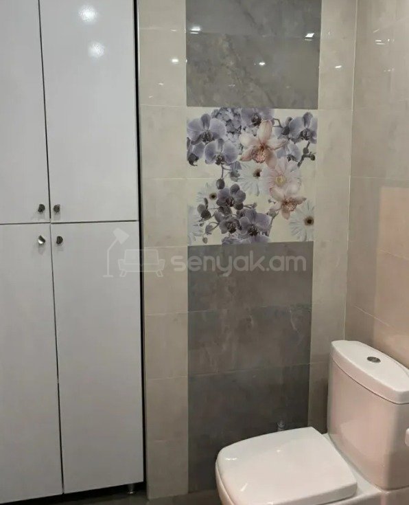 3 Սենյականոց Բնակարան, 120քմ, 6/13 հարկ, Կապիտալ Վերանորոգված, Կահավորված, Արևկող