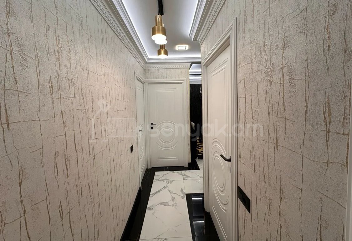 5 Սենյականոց Բնակարան, 109քմ, 9/12 հարկ, Դիզայներական Վերանորոգված