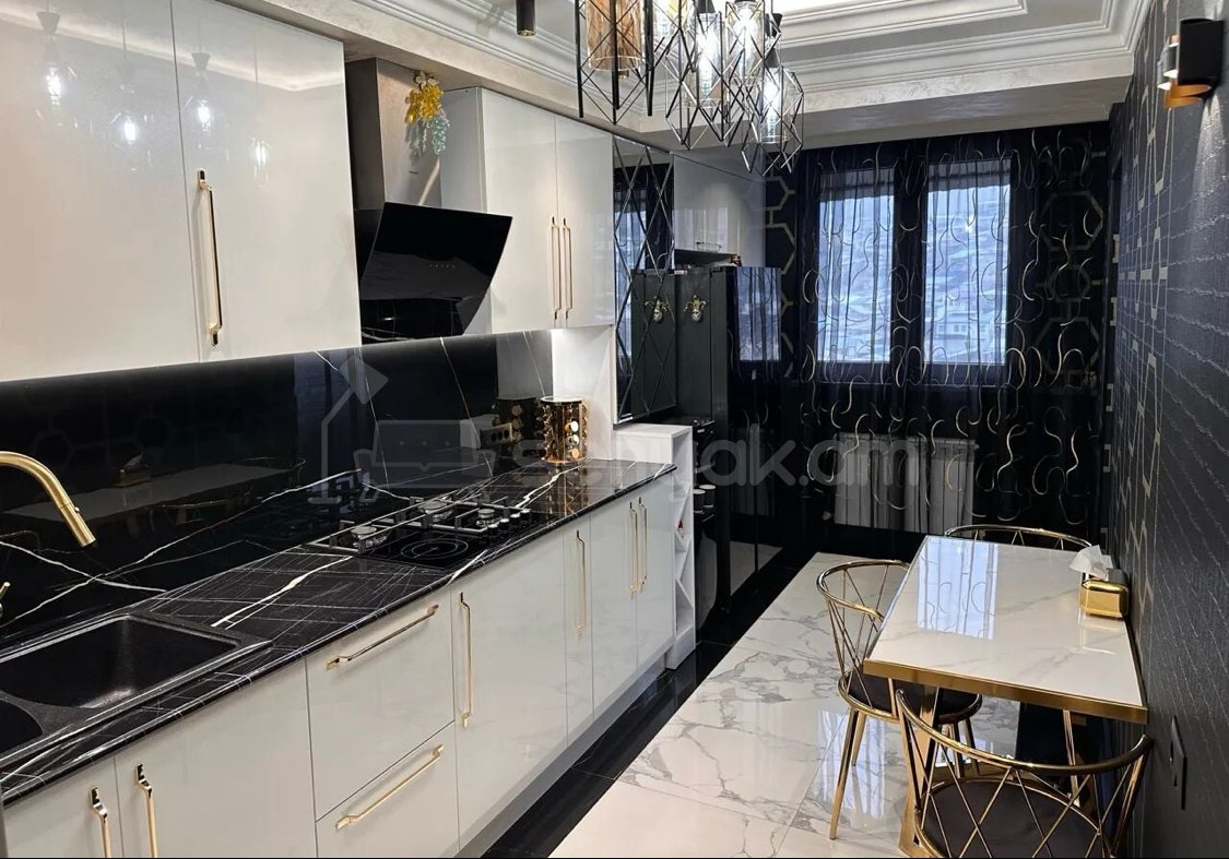 5 Սենյականոց Բնակարան, 109քմ, 9/12 հարկ, Դիզայներական Վերանորոգված