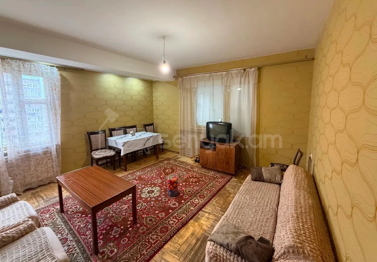 3 Սենյականոց Բնակարան, 84քմ, 6/14 հարկ, Նորմալ Վիճակում