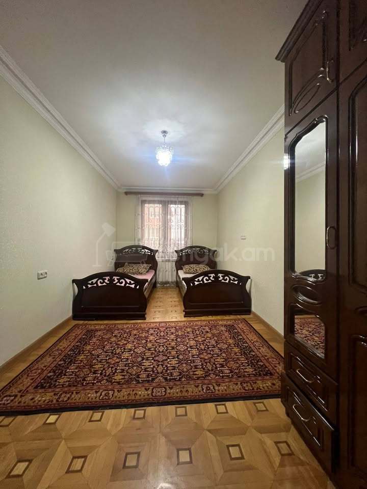 2 Սենյականոց Բնակարան, 65քմ, 2/4 հարկ, Կապիտալ Վերանորոգված, Կահավորված