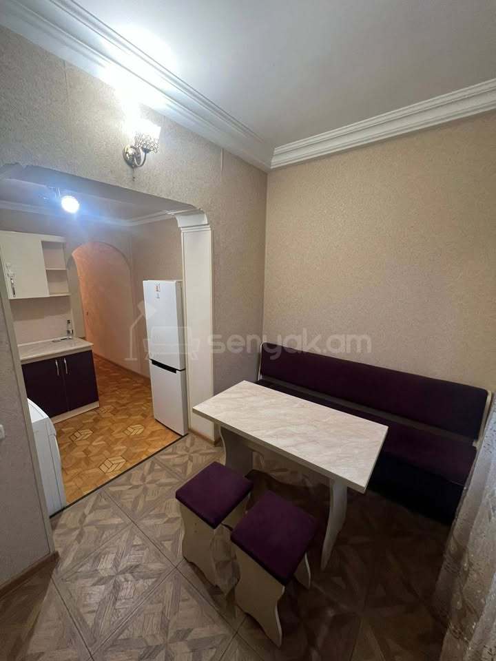 2 Սենյականոց Բնակարան, 65քմ, 2/4 հարկ, Կապիտալ Վերանորոգված, Կահավորված