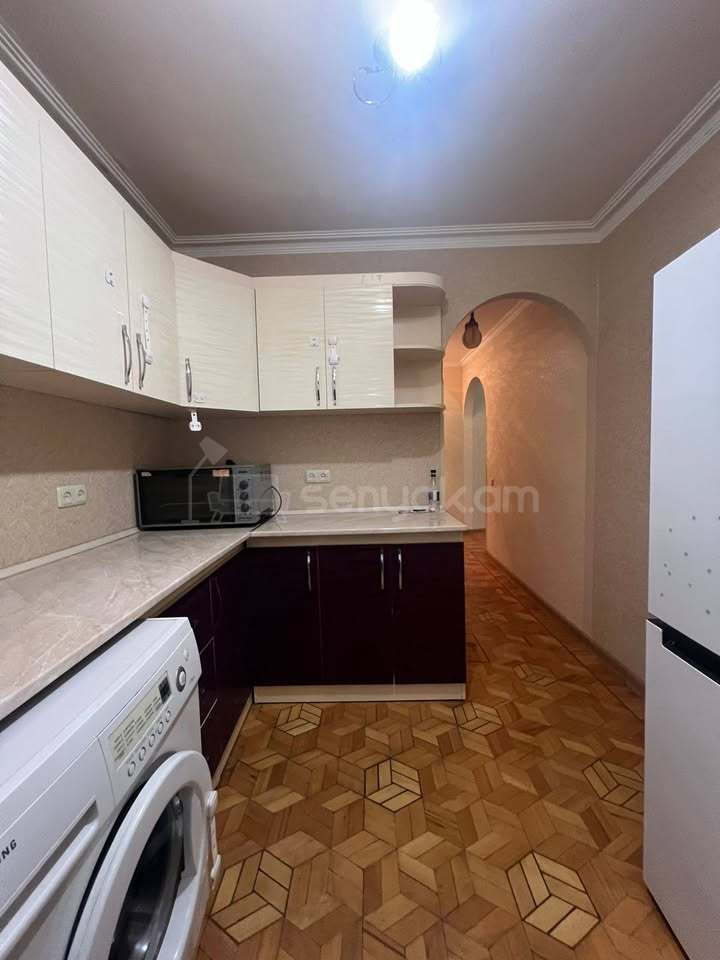 2 Սենյականոց Բնակարան, 65քմ, 2/4 հարկ, Կապիտալ Վերանորոգված, Կահավորված