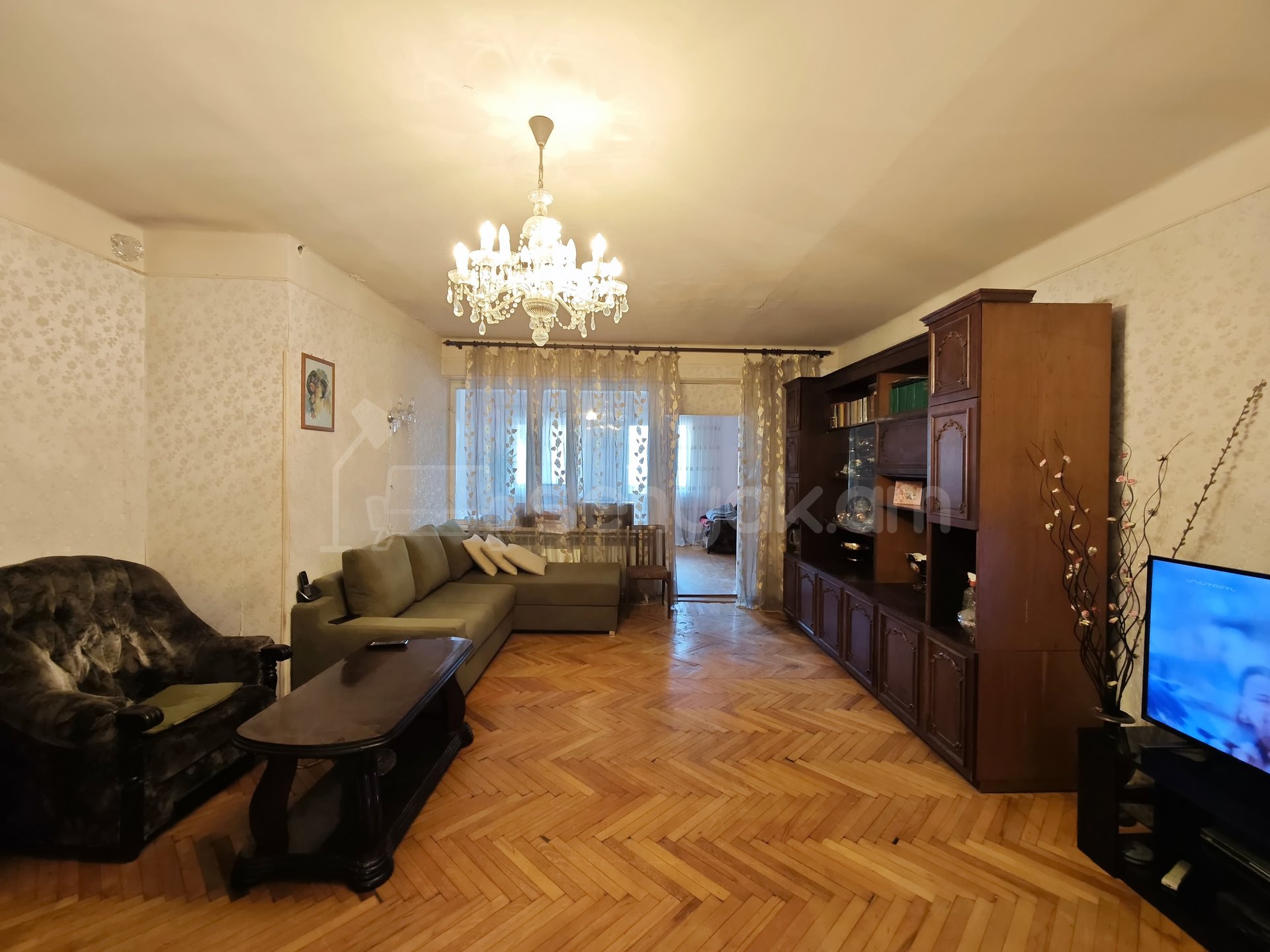 3 Սենյականոց Բնակարան Քարե Շենքում, 88քմ, 5/5 հարկ, Կոսմետիկ Վերանորոգված