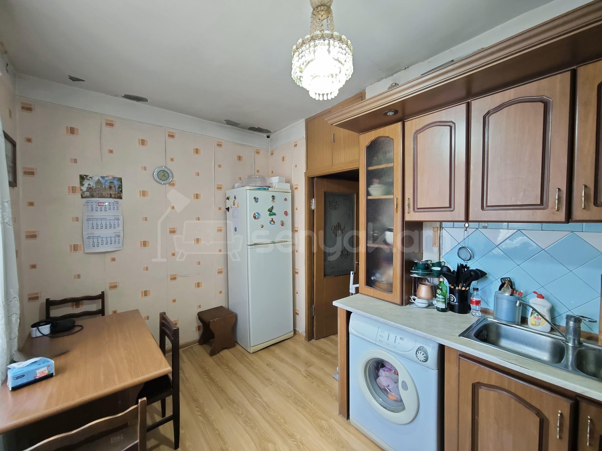 3 Սենյականոց Բնակարան Քարե Շենքում, 88քմ, 5/5 հարկ, Կոսմետիկ Վերանորոգված