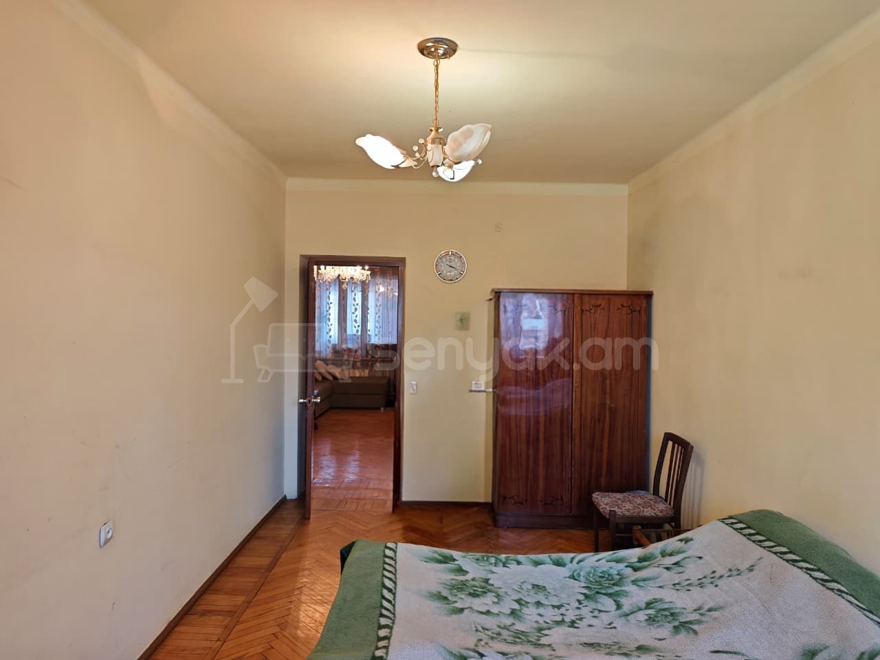 3 Սենյականոց Բնակարան Քարե Շենքում, 88քմ, 5/5 հարկ, Նորմալ Վիճակում