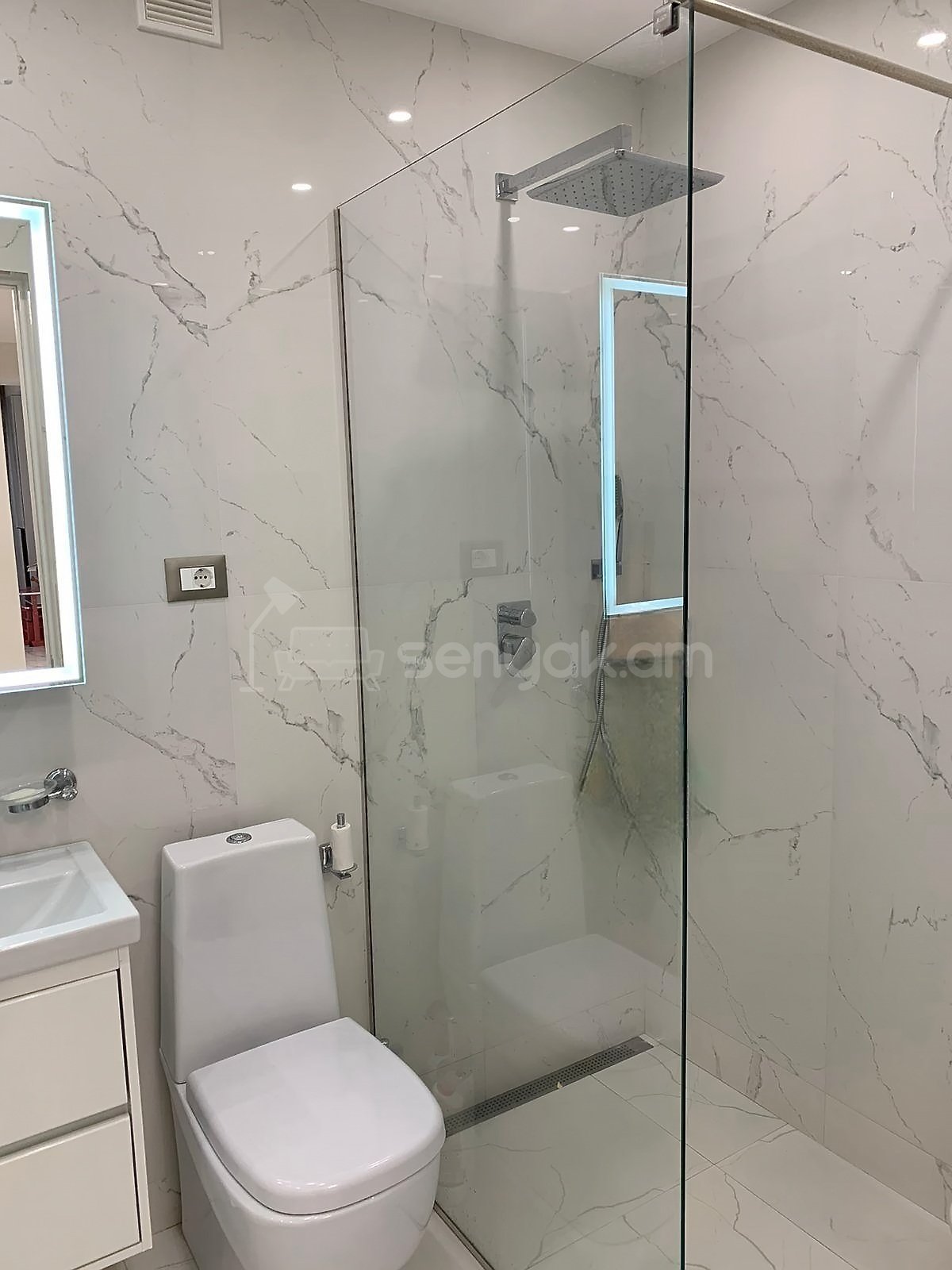 3 Սենյականոց Բնակարան Նորակառույցում, 97քմ, 5/6 հարկ, Դիզայներական Վերանորոգված