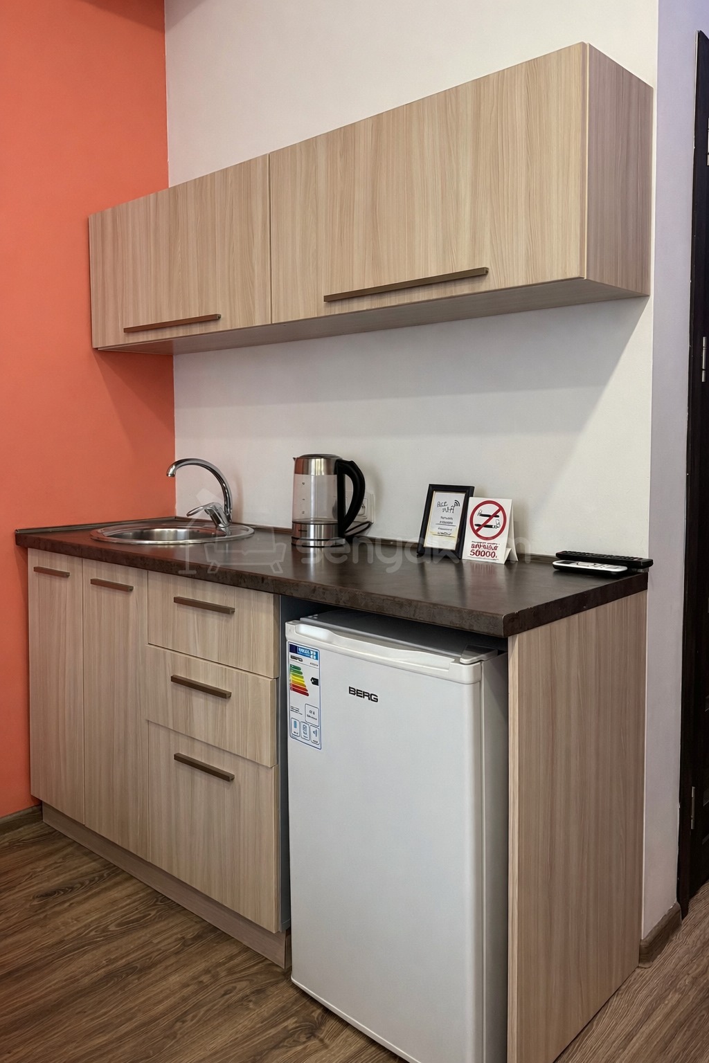 1 Սենյականոց Բնակարան Նորակառույցում, 20քմ, 2/3 հարկ, Դիզայներական Վերանորոգված