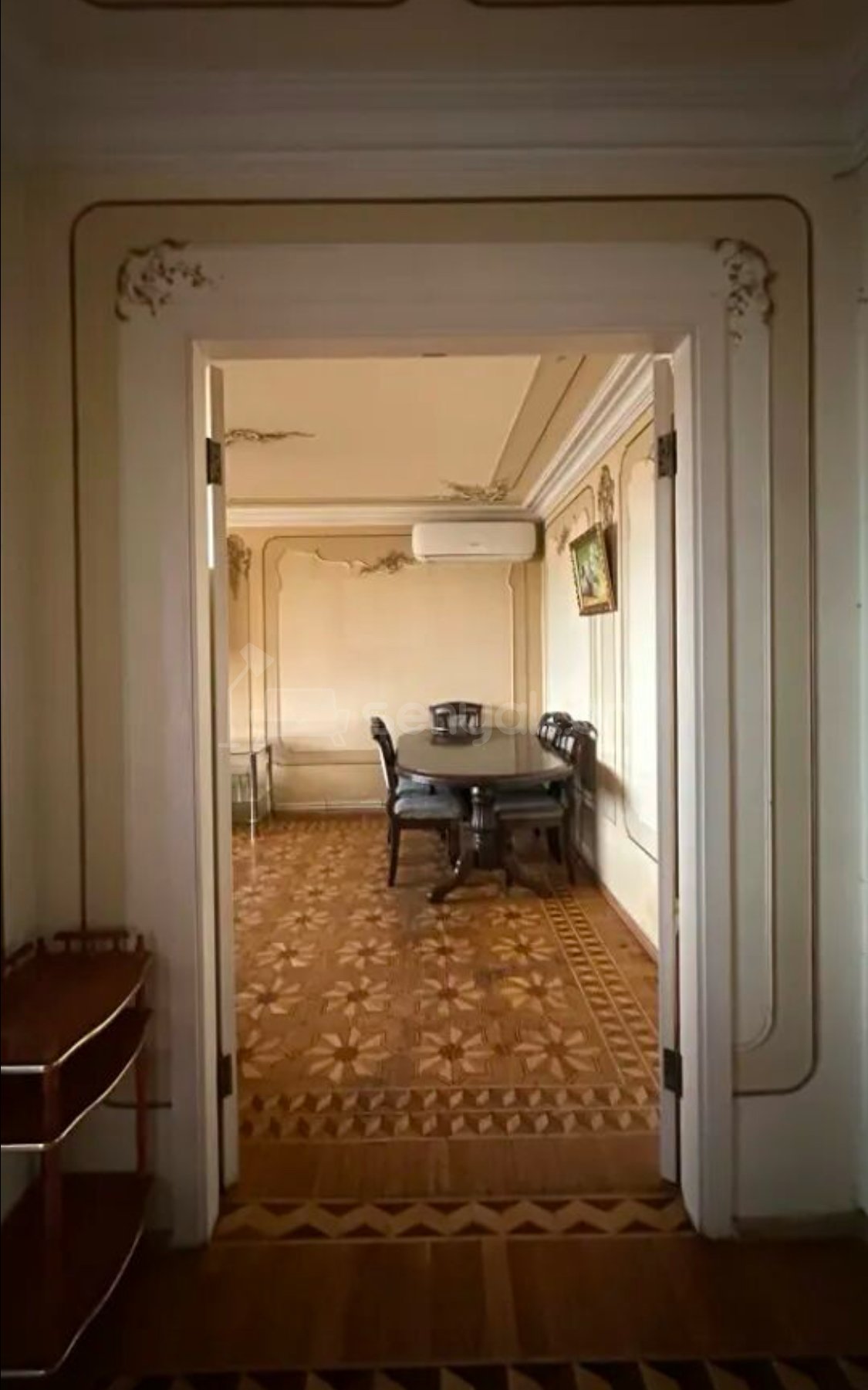 3 Սենյականոց Բնակարան, 80քմ, 8/9 հարկ, Պետական Վիճակում, Կահավորված